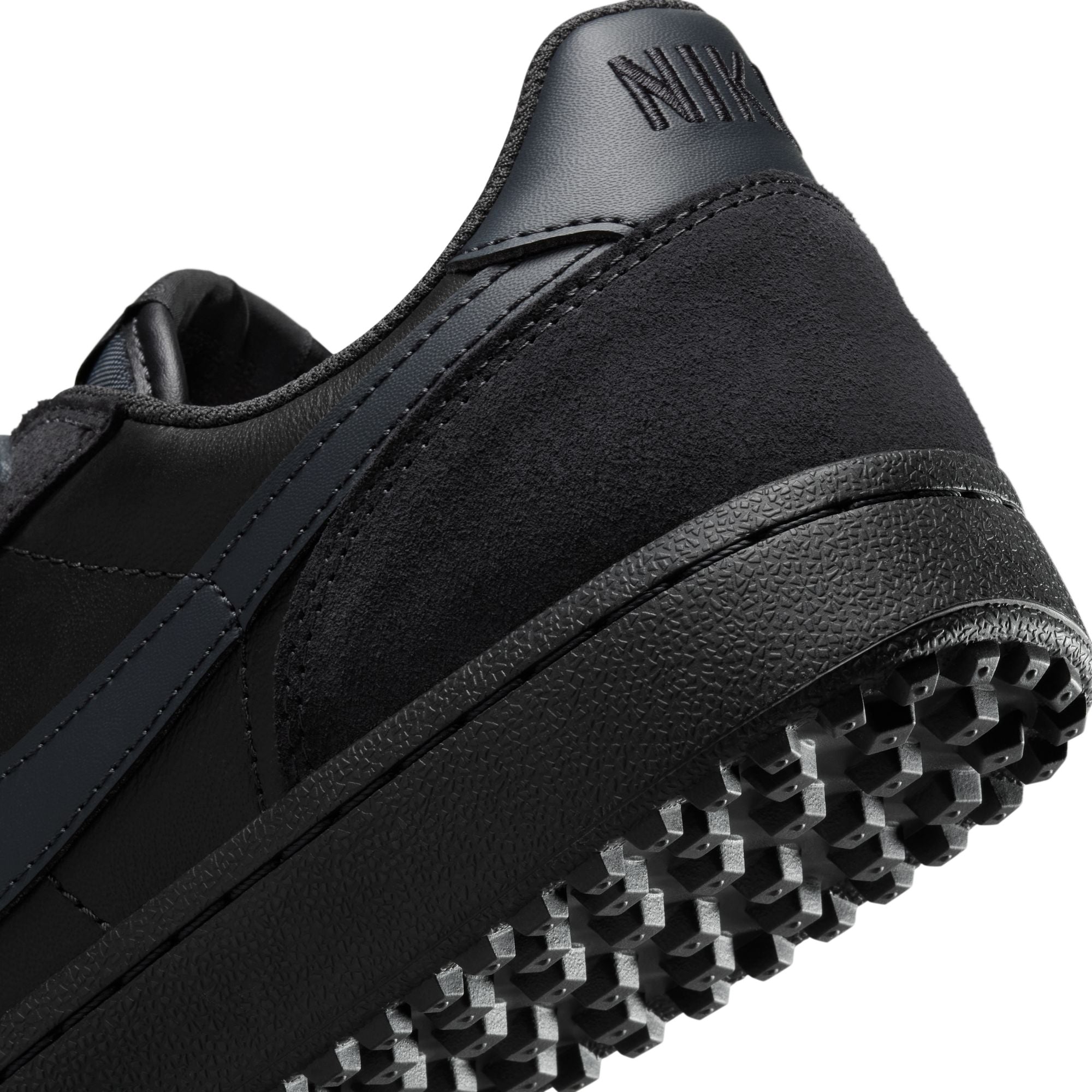 M Nike Field General HV8568-001