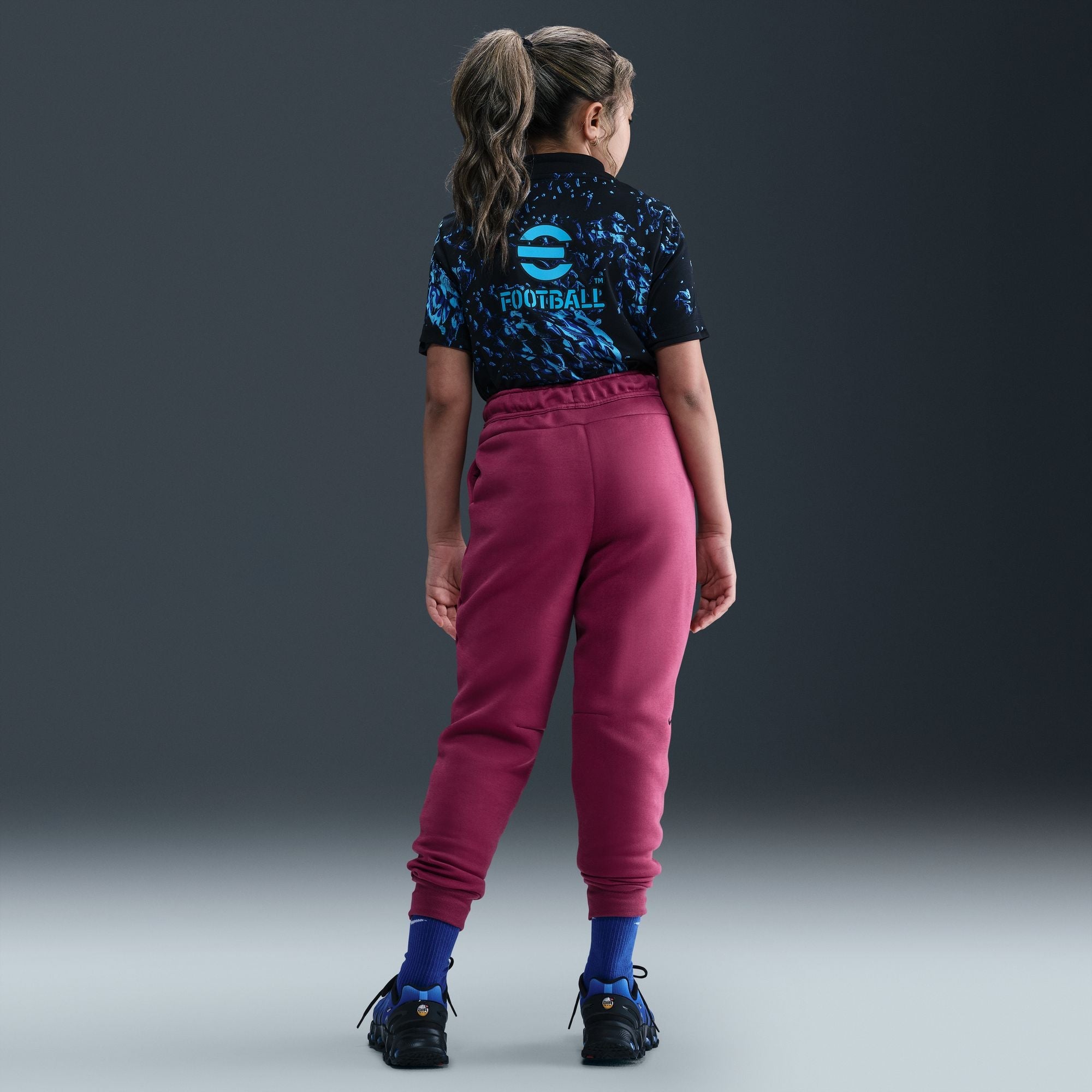 Y Nike Sportswear Tech Fleece HV8698-634