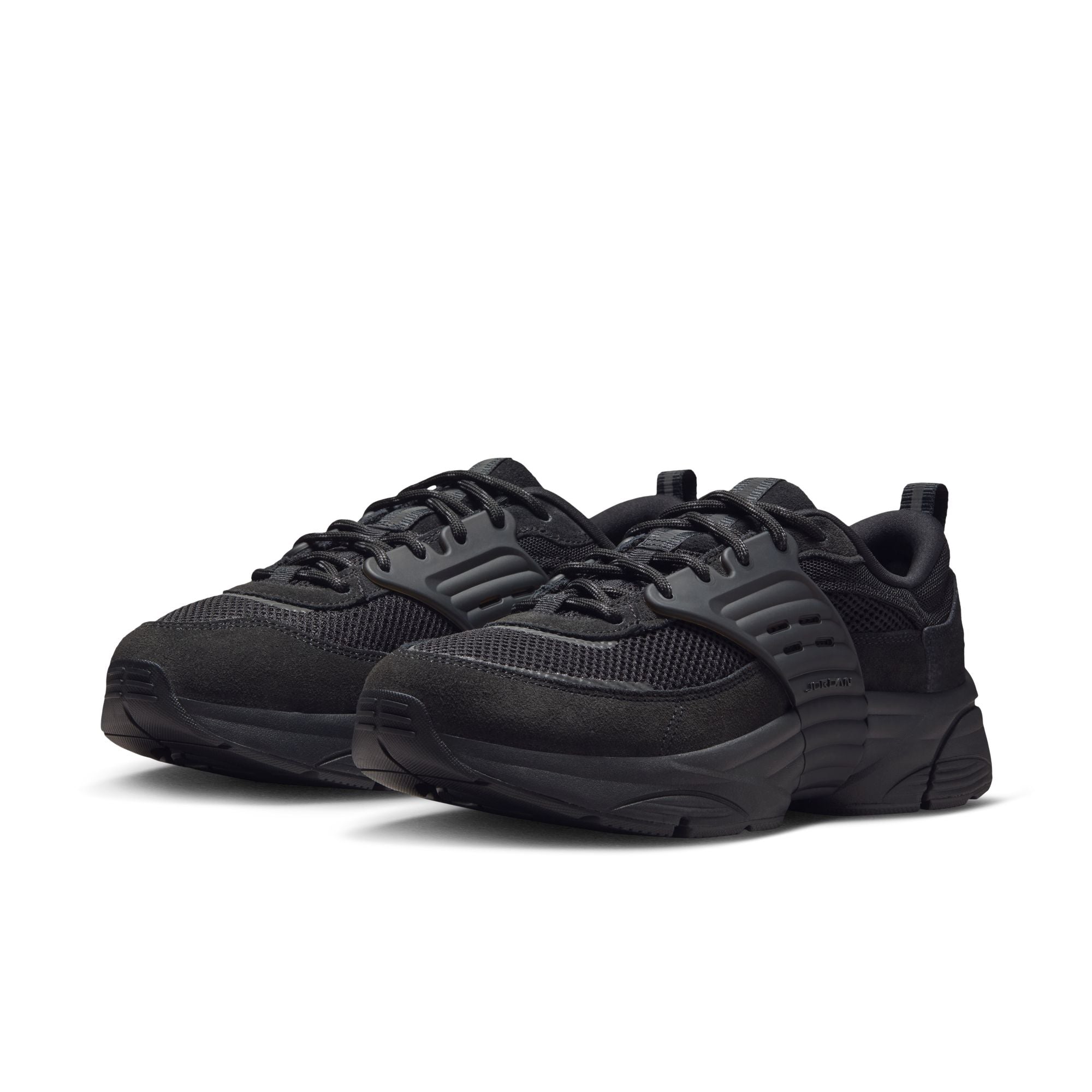M Jordan Trunner IB3722-003
