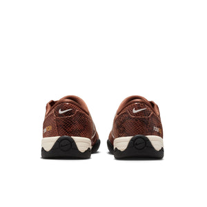W Nike Total 90 SE IB4204-201