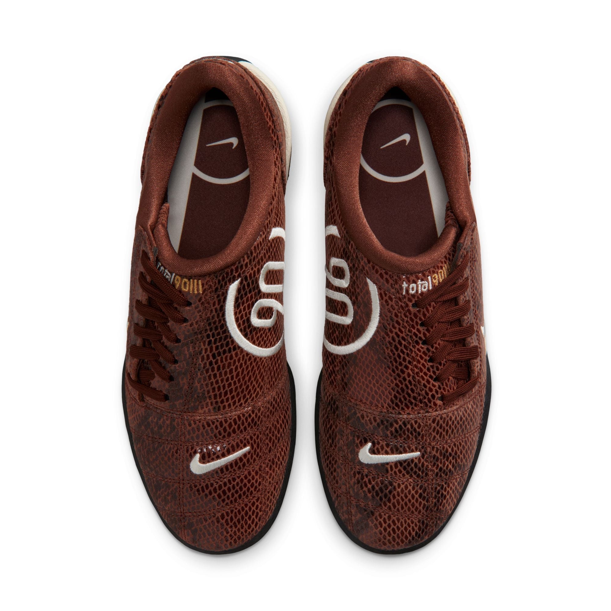 W Nike Total 90 SE IB4204-201