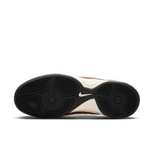 W Nike Total 90 SE IB4204-201