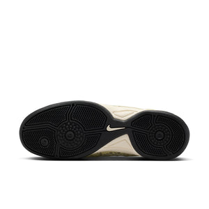 W Nike Total 90 SE IB4204-301