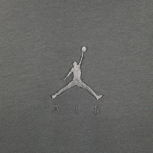 M Jordan Flight Essentials IB7345-068