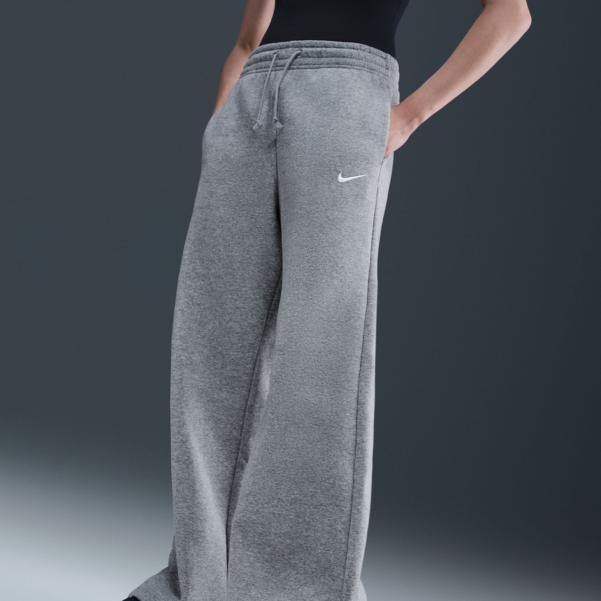 W Nike Sportswear Phoenix Fleece IH1011-063