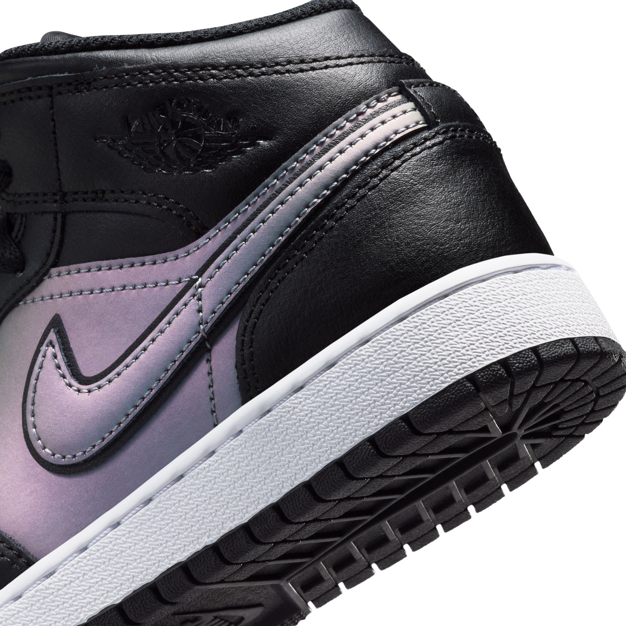 Y AIR JORDAN 1 MID SE BG IH4106-010