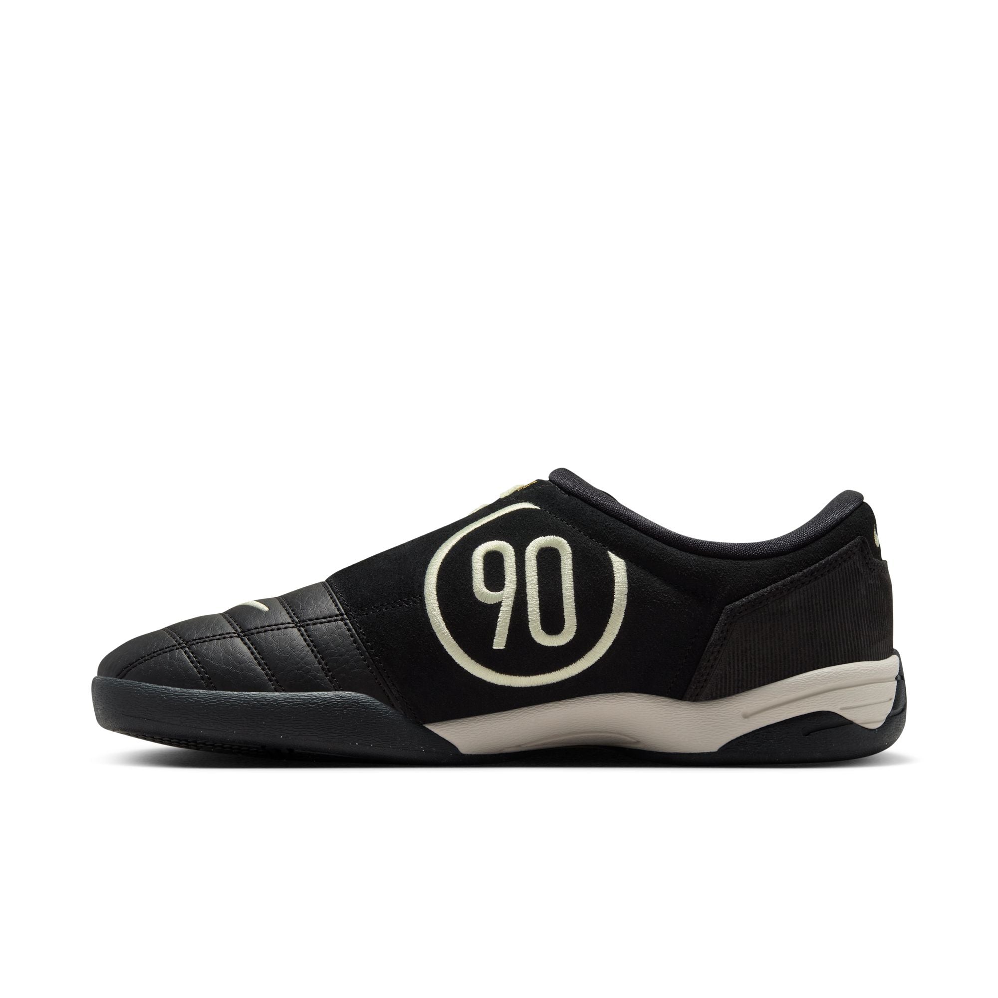 M Nike Total 90 IO2083-010