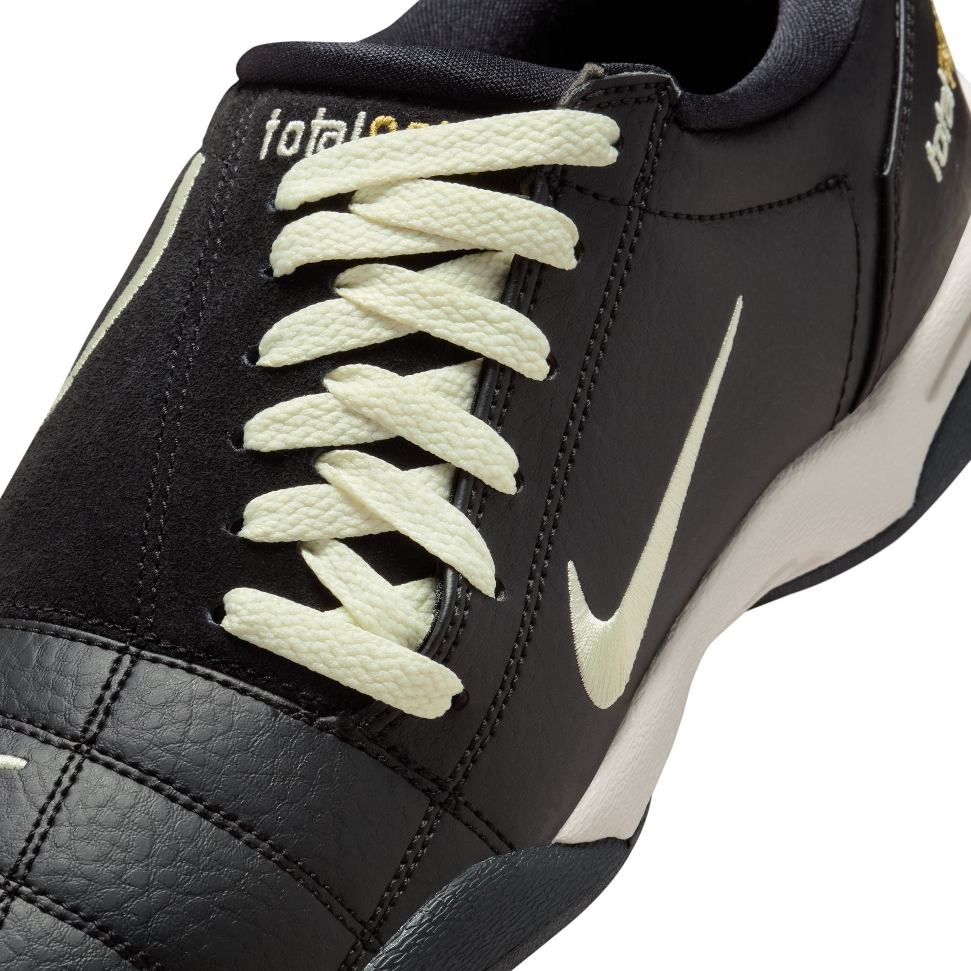 M Nike Total 90 IO2083-010