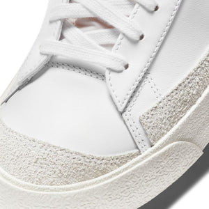 M Nike Blazer Mid '77 Vintage BQ6806-100