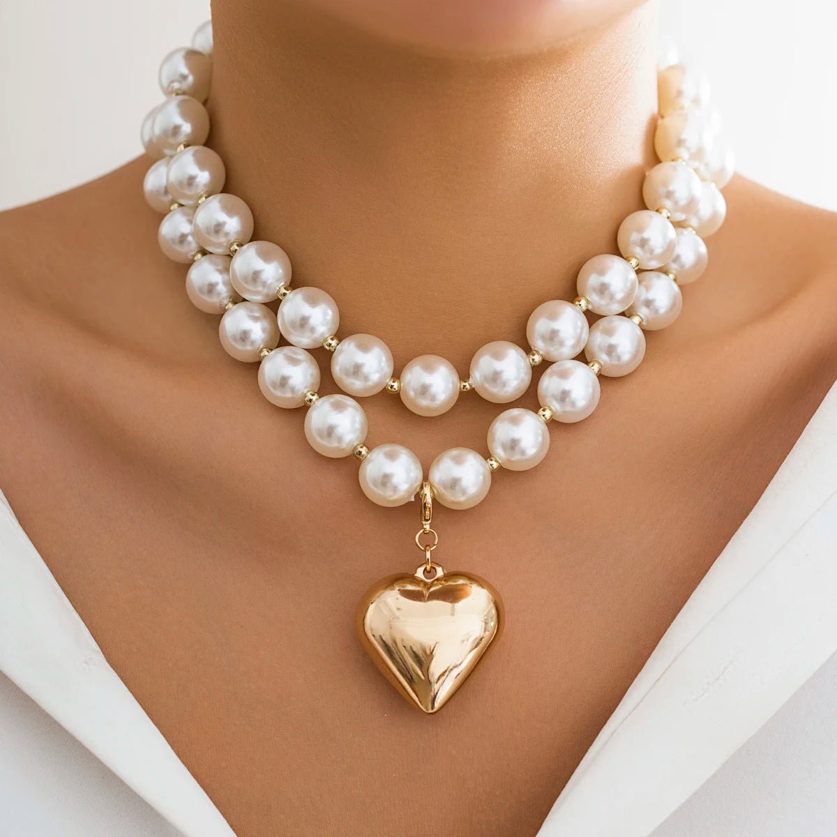 Bold Pearl Necklace with Gold Heart Pendant – Layered Design, Adjustable Length