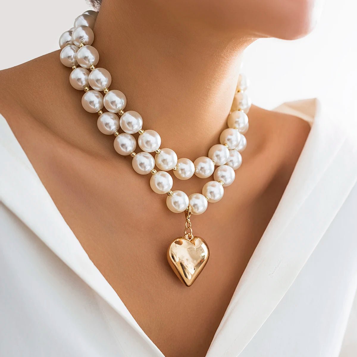 Bold Pearl Necklace with Gold Heart Pendant – Layered Design, Adjustable Length
