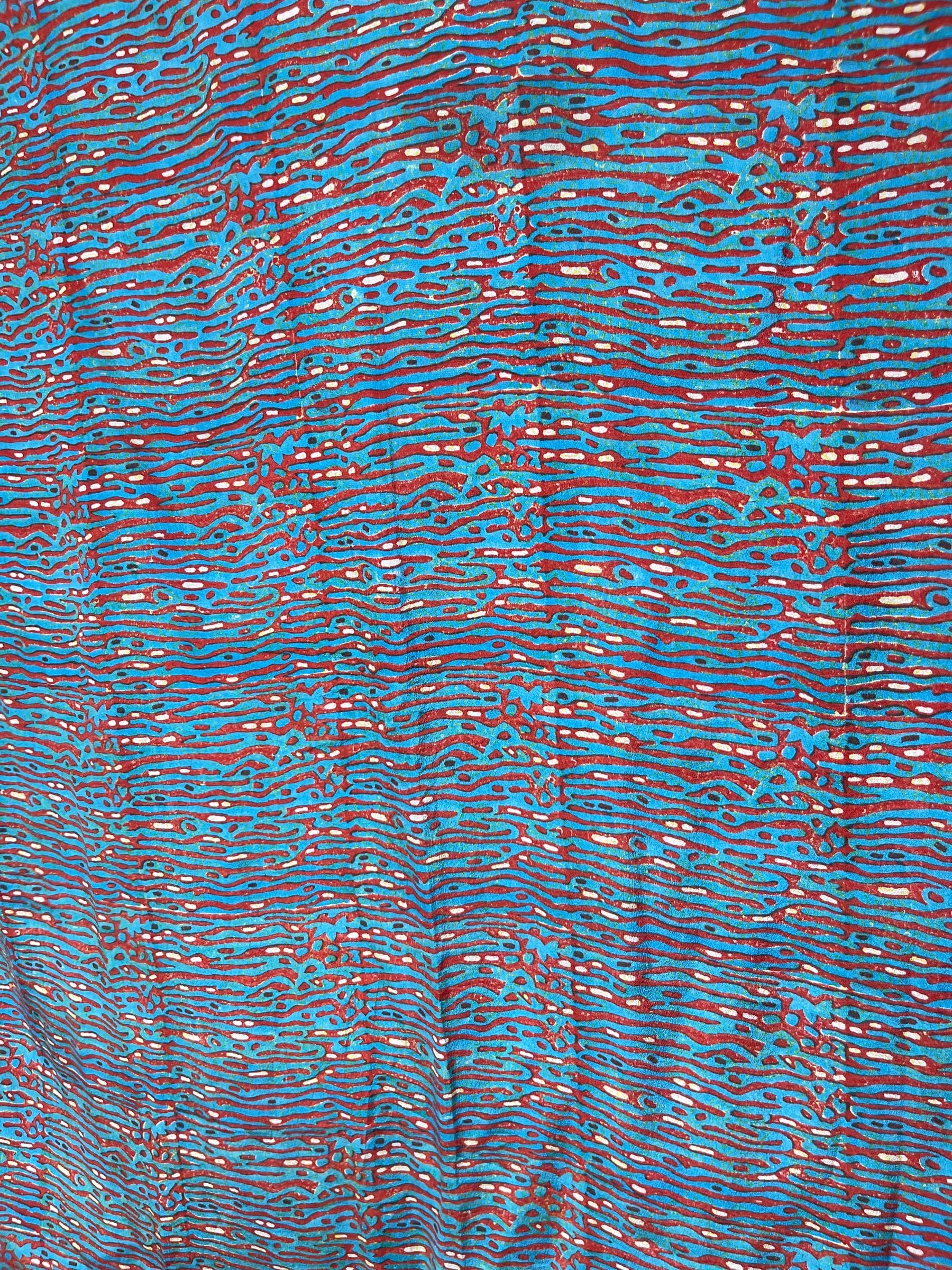 FINAL SALE PRC4895 Nirvana Pure Silk Hi Lo Top