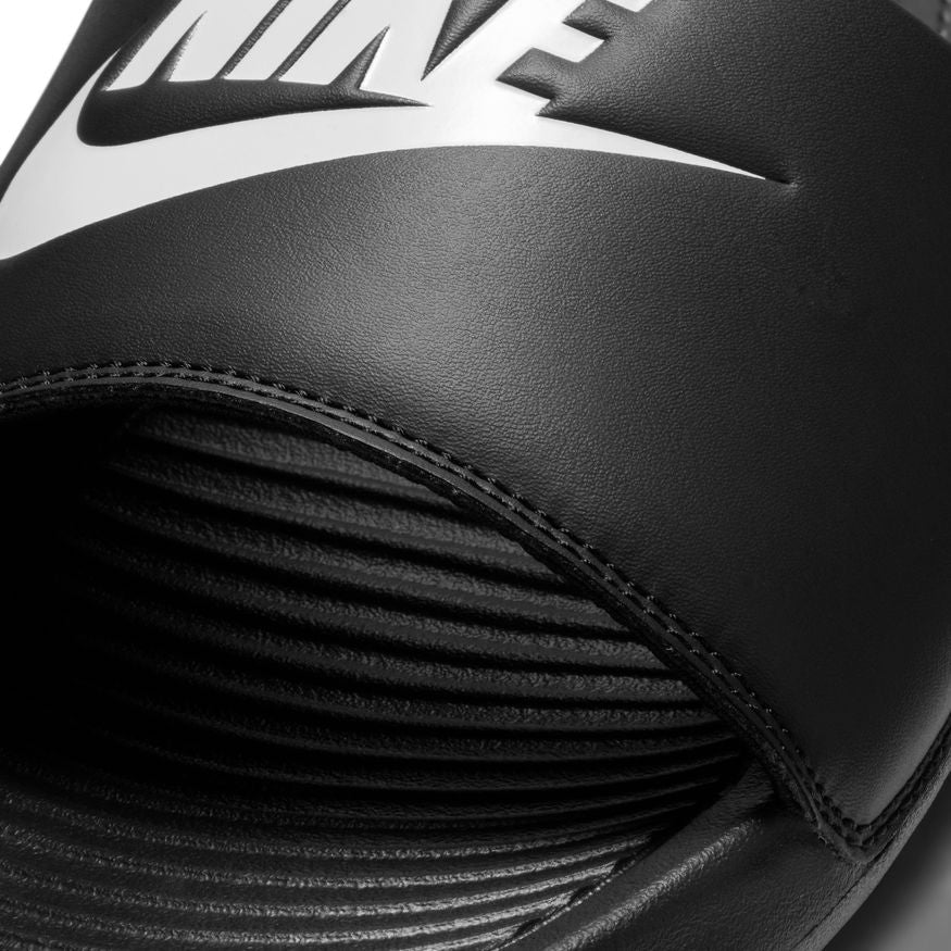 M Nike Victori One CN9675-002