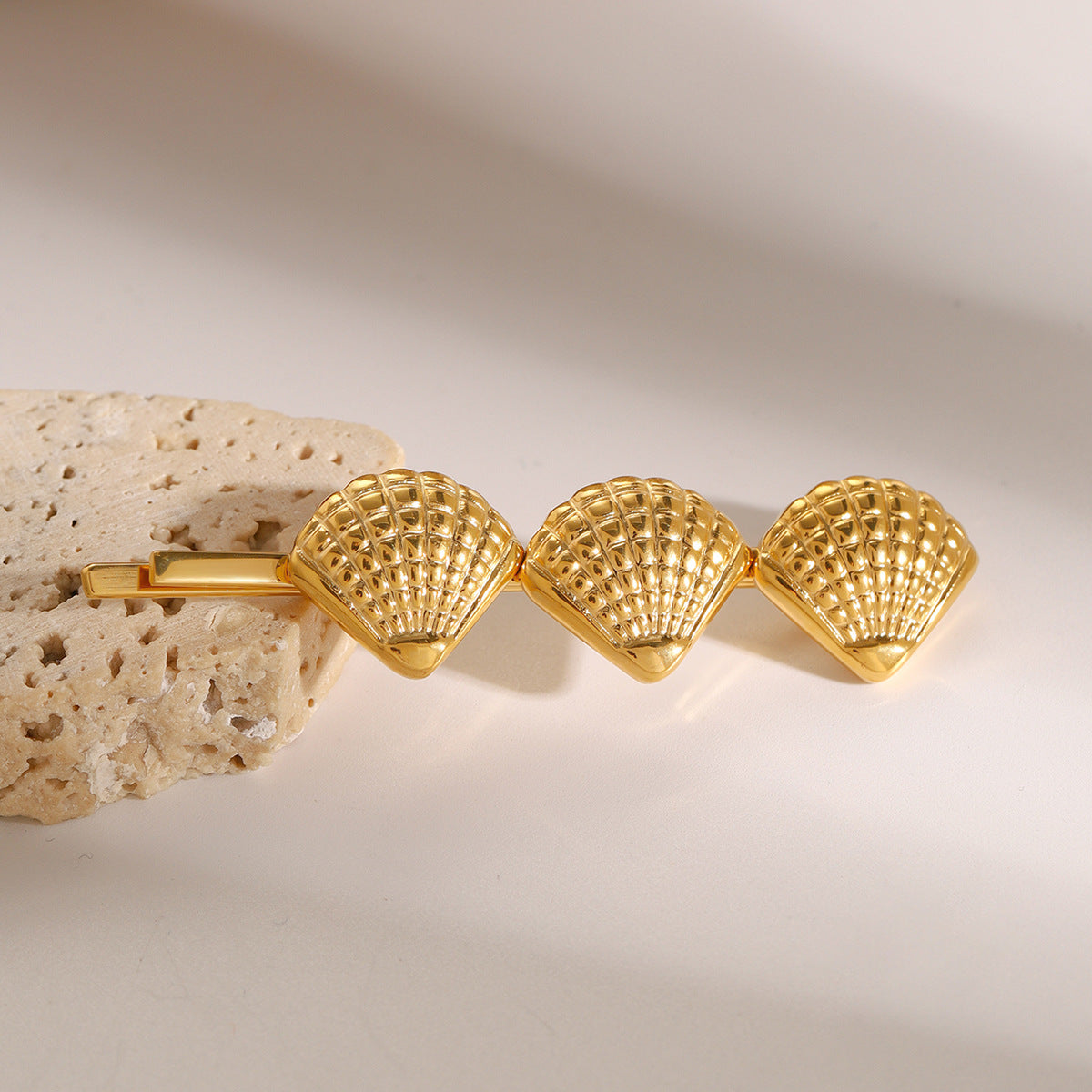 Coastal Seashells Gold French Hair Pin – Hypoallergenic, Waterproof, and Eco-Friendly