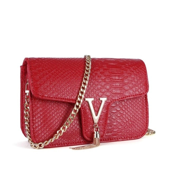 Designer V Chain Purse