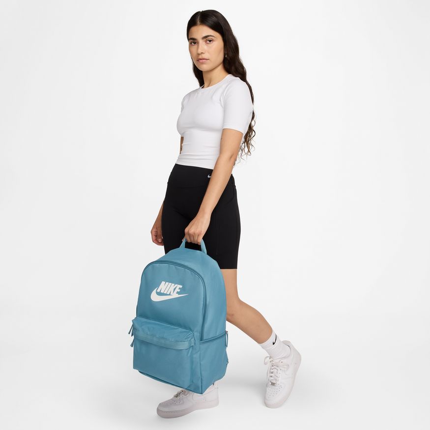 Nike Heritage DC4244-006