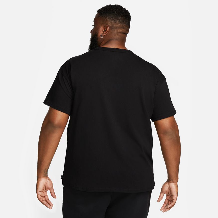 M Nike Sportswear Premium Essentials DO7392-010