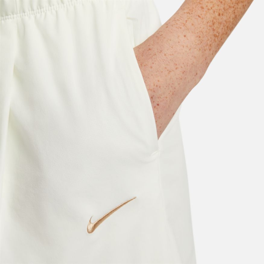 W NSW EVRDY MOD HR WVN SHO DQ6172-133