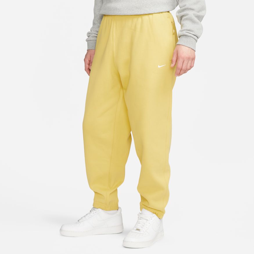 M Nike Solo Swoosh DX1364-700