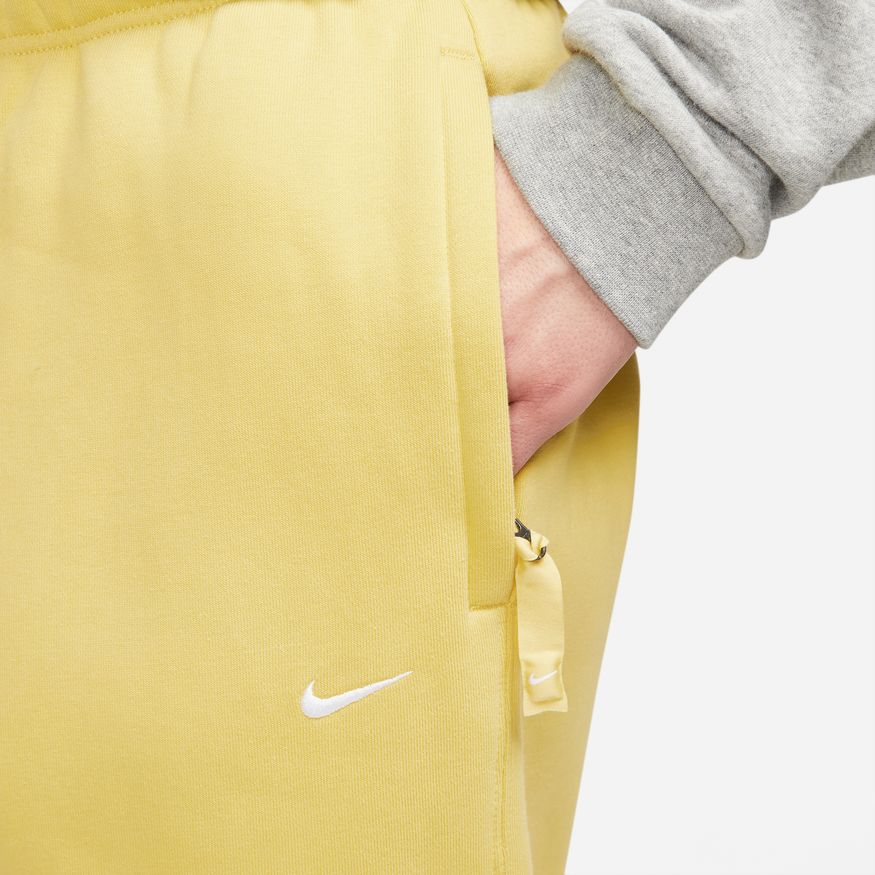 M Nike Solo Swoosh DX1364-700