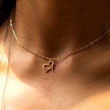 Load image into Gallery viewer, Dainty Gold Initial Necklace for Women – Personalized Heart-Shaped Stainless Steel Jewelry, 45cm
