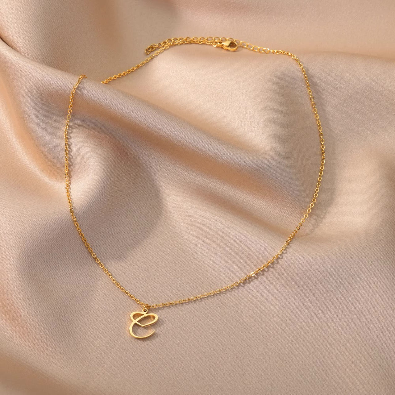 Dainty Gold Initial Necklace for Women – Personalized Heart-Shaped Stainless Steel Jewelry, 45cm