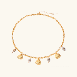 Dainty Gold Seashell Necklace with Adjustable Gold Chain – Hypoallergenic Ocean-Inspired Jewelry for Women