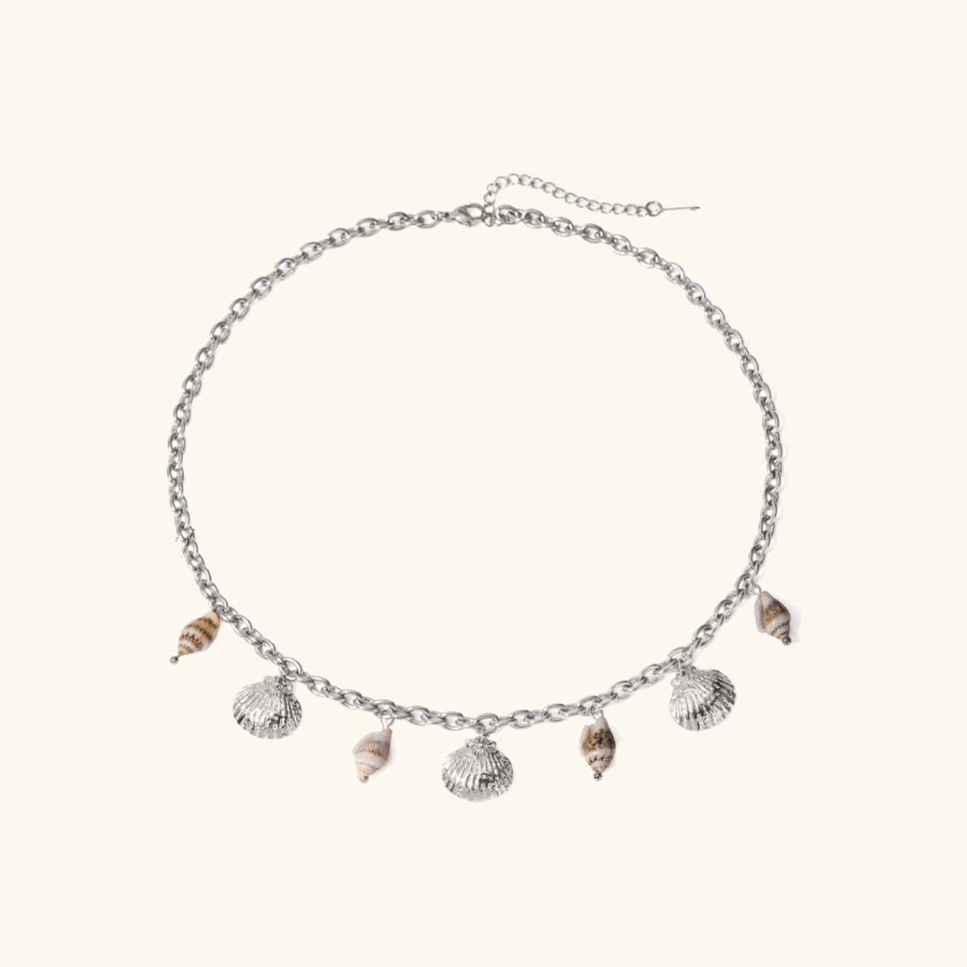 Dainty Gold Seashell Necklace with Adjustable Gold Chain – Hypoallergenic Ocean-Inspired Jewelry for Women