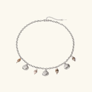 Dainty Gold Seashell Necklace with Adjustable Gold Chain – Hypoallergenic Ocean-Inspired Jewelry for Women