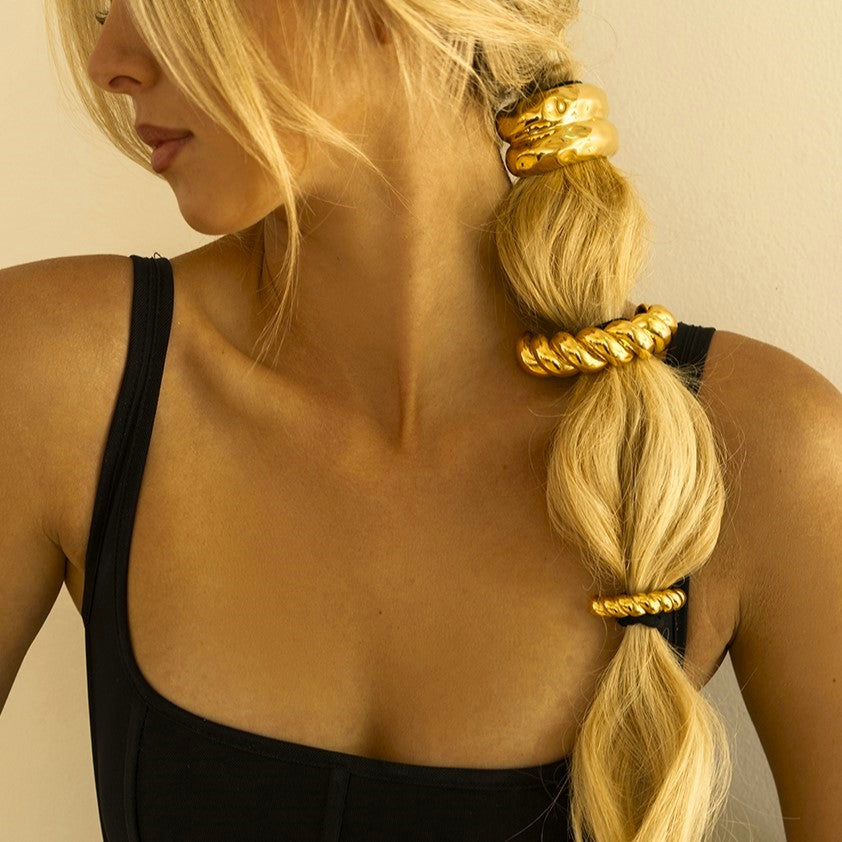 Double Hammered Arch Pony Cuff – Hypoallergenic 18k Gold-Plated Hair Accessory
