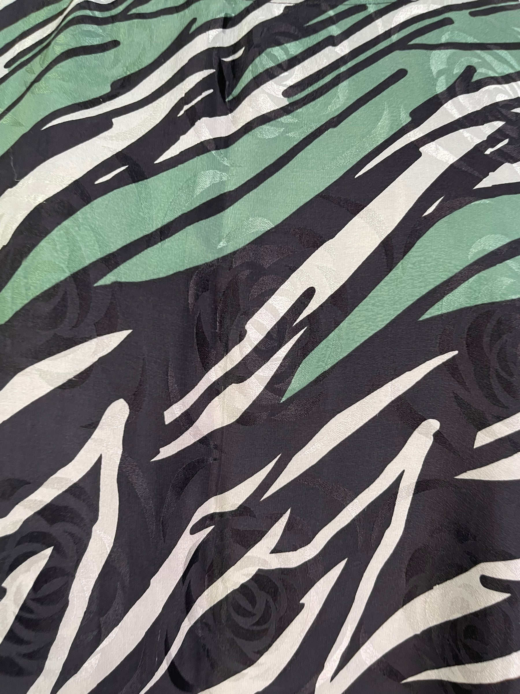 PRC6298 Avatar Pure Silk Capelet Poncho