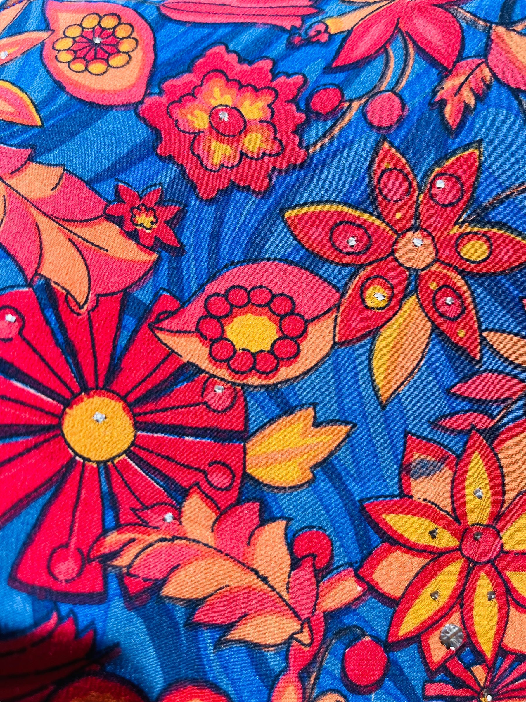 FINAL SALE PRC5660 Avatar Pure Silk Side Slit Top