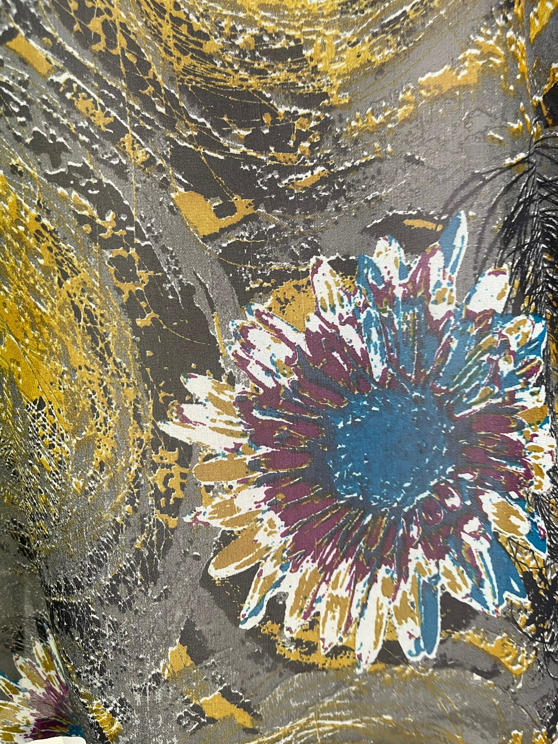 PRG6322 Sheer Avatar Pure Silk Side Slit Top