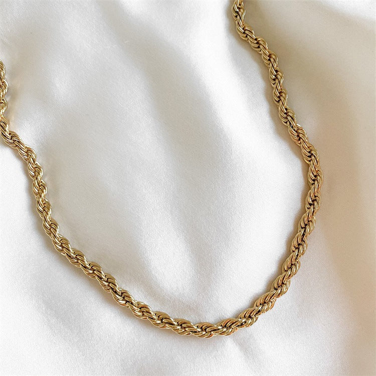 Elegant 14K Gold Rope Chain Necklace for Women – Hypoallergenic, Water-Resistant, 15/17 Inches, 3/4 mm Width