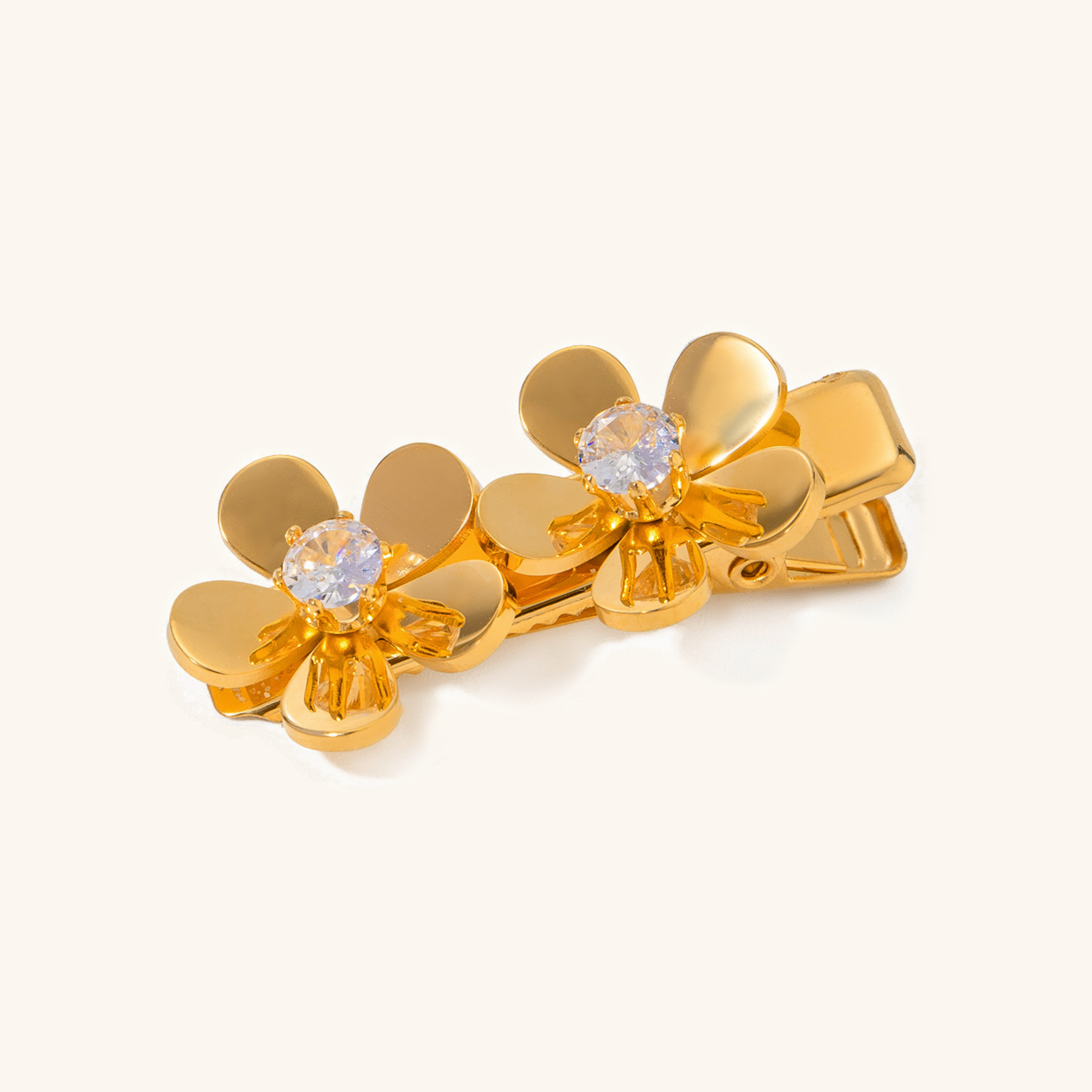 Elegant Diamond Petal Hair Clip with Gold Petals – Hypoallergenic Design for Women, Eco-Friendly and Durable