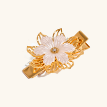 Load image into Gallery viewer, Elegant Floral Pearl Hair Clip – Gold Petal Design with Hypoallergenic Freshwater Pearl
