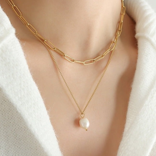 Elegant Freshwater Pearl Necklace with 18k Gold-Plated Paperclip Chain – Waterproof and Hypoallergenic Design for Women