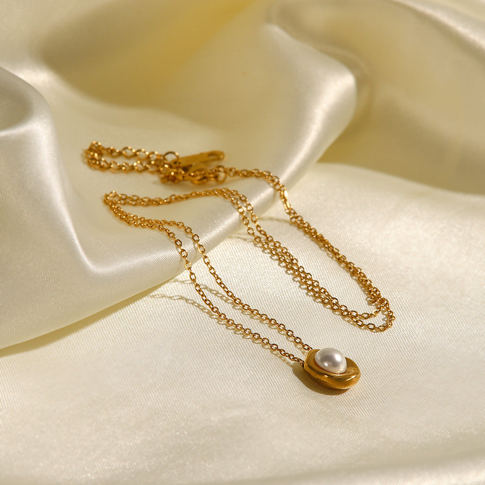 Elegant Freshwater Pearl Necklace with 18k Gold Plating – Hypoallergenic and Waterproof for Women