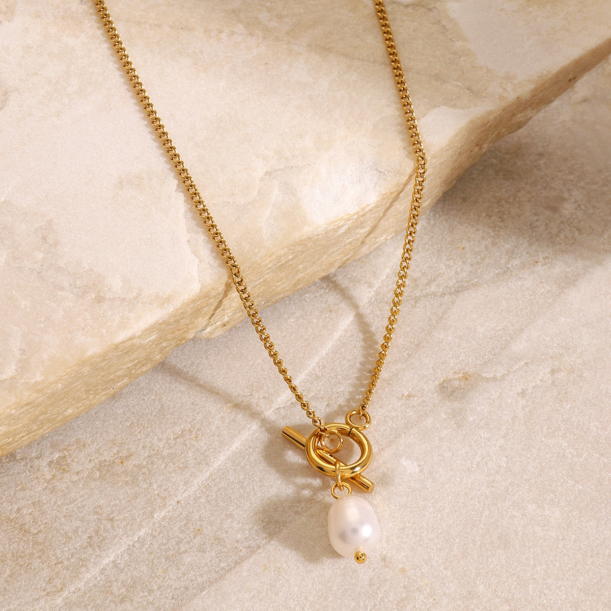 Elegant Freshwater Pearl Necklace with Toggle Clasp – Waterproof, Hypoallergenic, 16 Inches