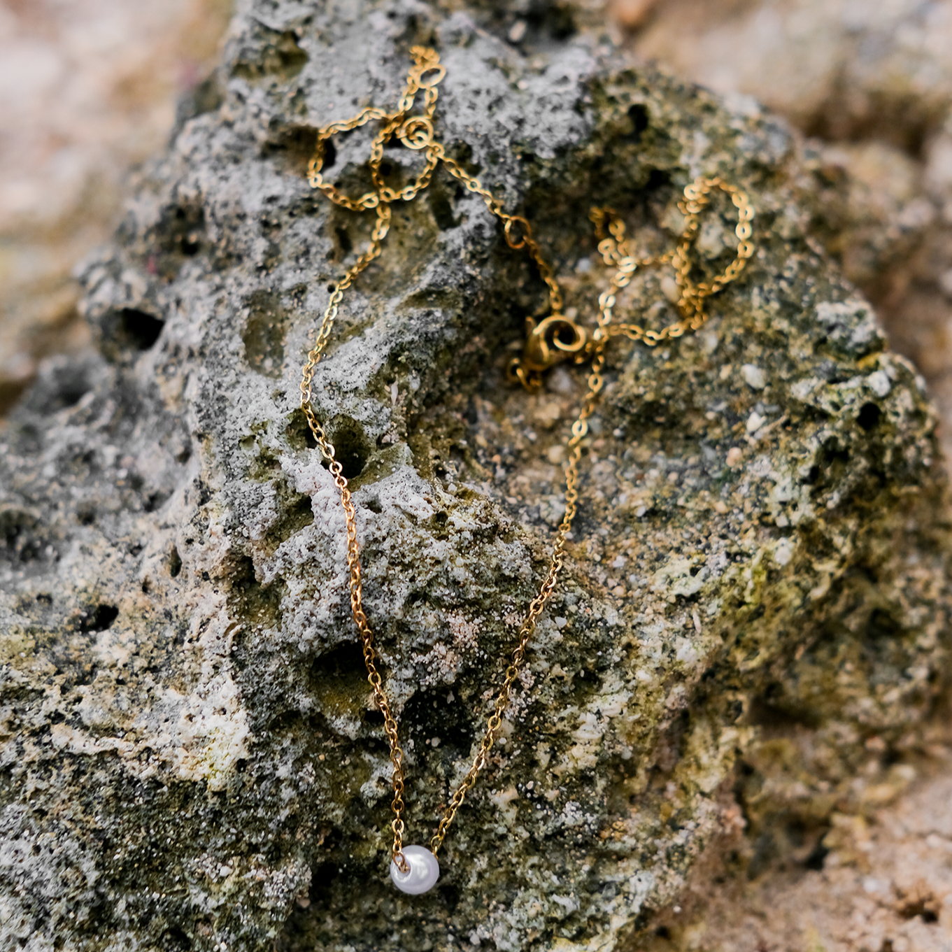 Elegant Freshwater Pearl Necklace with Waterproof Gold Chain – 15 Inch Length and 2 Inch Extension