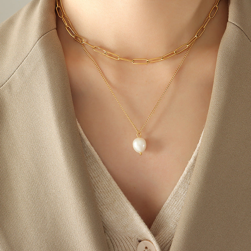 Elegant Freshwater Pearl Necklace with Waterproof Gold Chains – Hypoallergenic and Stylish Accessory