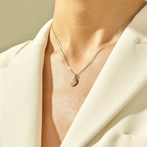 Elegant Gold Croissant Necklace with Adjustable Chain – Hypoallergenic Stainless Steel-Plated Jewelry