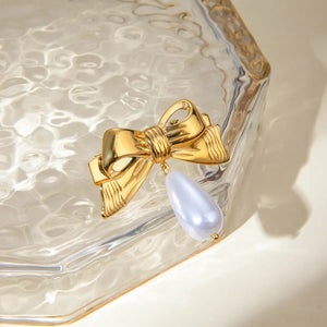 Elegant Gold Hair Clip with Freshwater Pearl - Waterproof, Hypoallergenic Accessory for Women