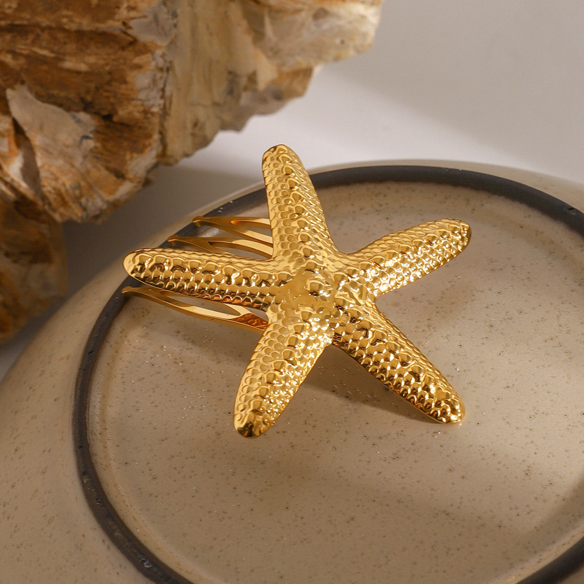 Elegant Gold Hair Comb with Starfish Design – Hypoallergenic, Waterproof, Durable Accessory for Women, 48 mm