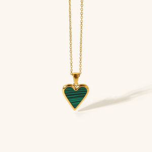 Elegant Gold Heart Pendant Necklace – Waterproof, Hypoallergenic Jewelry for Women, 18-Inch Adjustable Chain