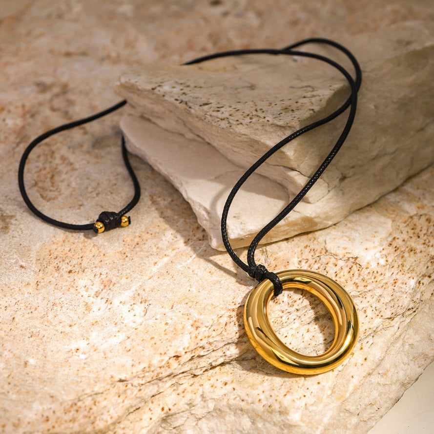 Elegant Gold Necklace for Women – Minimalist 18k Stainless Steel-Plated Pendant, 19-Inch Rope Chain