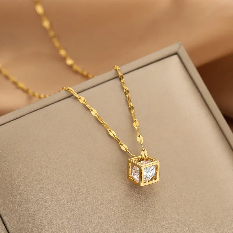 Elegant Gold Necklace with Zircon Accents – Adjustable Dainty Jewelry for Women