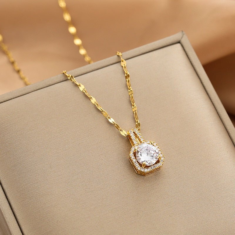 Elegant Gold Necklace with Zircon Accents – Adjustable Dainty Jewelry for Women