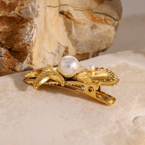 Elegant Gold Seashell Hair Clip with Freshwater Pearl and Starfish Design – Hypoallergenic and Waterproof