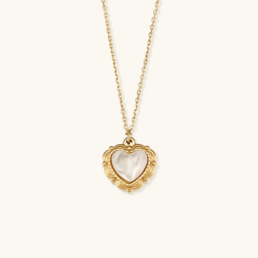 Elegant Heart-Shaped Pearl Necklace with 18K Gold Plating – Hypoallergenic and Water Resistant
